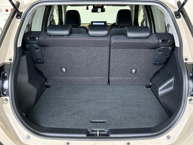 ロッキープレミアムＧ　ＨＥＶハイブリッド　ナビ　ドラレコ　ＥＴＣ　衝突被害軽減ブレーキ　コ−ナ−センサ−　全車速追従付ＡＣＣ　テレビキャンセラー　シ−トヒ−タ−　電動パーキング　プッシュボタンスタ−ト　パノラマモニタ−（奈良県）の中古車