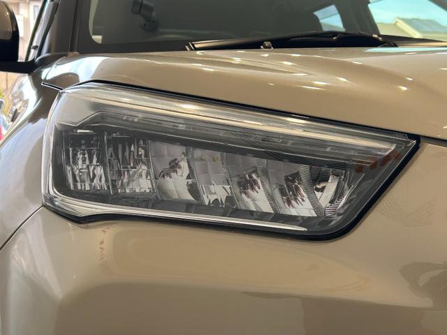 ロッキープレミアムＧ　ＨＥＶハイブリッド　ナビ　ドラレコ　ＥＴＣ　衝突被害軽減ブレーキ　コ−ナ−センサ−　全車速追従付ＡＣＣ　テレビキャンセラー　シ−トヒ−タ−　電動パーキング　プッシュボタンスタ−ト　パノラマモニタ−（奈良県）の中古車