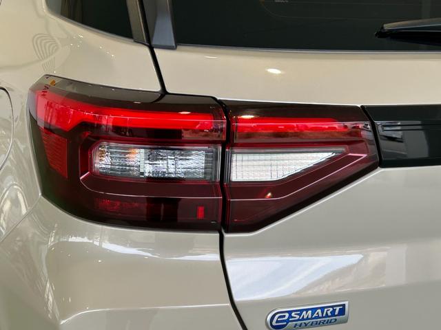 ロッキープレミアムＧ　ＨＥＶハイブリッド　ナビ　ドラレコ　ＥＴＣ　衝突被害軽減ブレーキ　コ−ナ−センサ−　全車速追従付ＡＣＣ　テレビキャンセラー　シ−トヒ−タ−　電動パーキング　プッシュボタンスタ−ト　パノラマモニタ−（奈良県）の中古車