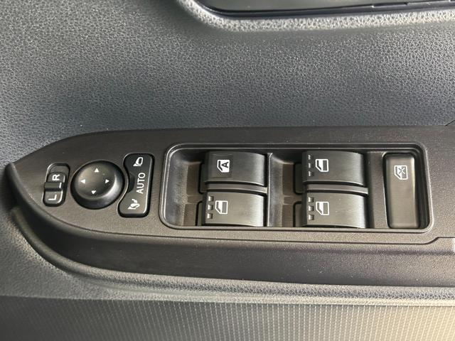 タントファンクロスターボ９インチディスプレイオーディオ　パノラマモニター　ドライブレコーダー　ＥＴＣ車載器　ＴＶコントロール　電動パーキングブレーキ　電動格納式ドアミラー　オートエアコン　キーフリーシステム　アルミホイール（奈良県）の中古車