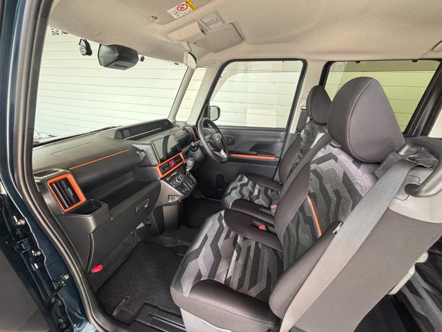 タントファンクロスターボ９インチディスプレイオーディオ　パノラマモニター　ドライブレコーダー　ＥＴＣ車載器　ＴＶコントロール　電動パーキングブレーキ　電動格納式ドアミラー　オートエアコン　キーフリーシステム　アルミホイール（奈良県）の中古車