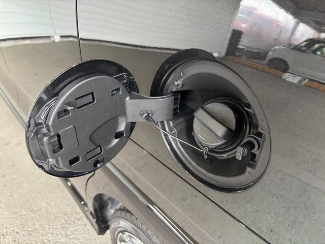 タントカスタムＲＳナビ取付時バックカメラ対応　ＥＴＣ　電動パーキングブレーキ　オートエアコン　電動格納式ドアミラー　パワーウィンドウ　プッシュスタートスイッチ　キーフリーシステム　両側電動スライドドア　アルミホイール（奈良県）の中古車