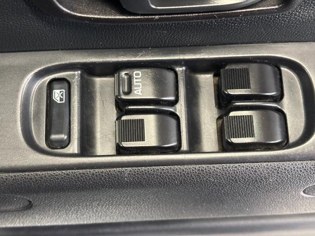 ピクシスバンクルーズターボ　ＳＡIII４ＷＤ　ナビゲーション　バックカメラ　ドライブレコーダー　ＥＴＣ車載器　電動格納式ドアミラー　マニュアルエアコン　アイドリングストップ機能（奈良県）の中古車