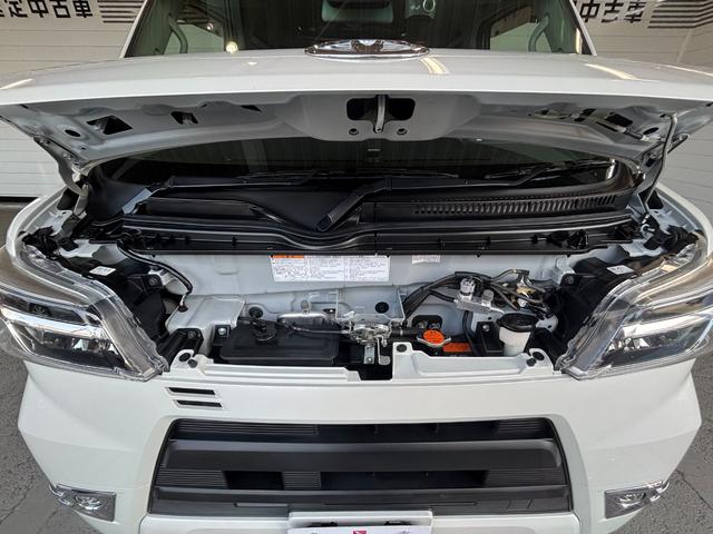 ピクシスバンクルーズターボ　ＳＡIII４ＷＤ　ナビゲーション　バックカメラ　ドライブレコーダー　ＥＴＣ車載器　電動格納式ドアミラー　マニュアルエアコン　アイドリングストップ機能（奈良県）の中古車