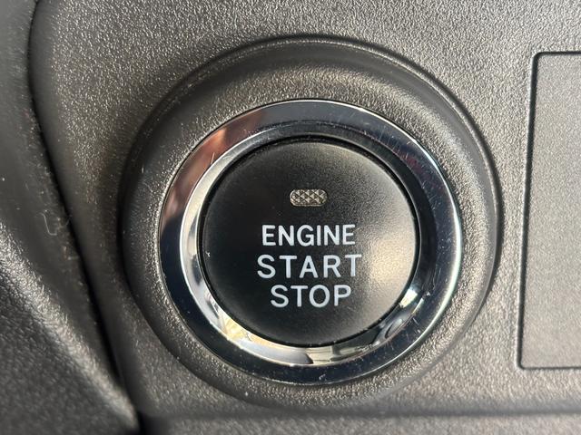 ハイゼットカーゴクルーズターボ９インチディスプレイオーディオ　バックカメラ　スマートインナーミラー　フロント席パワーウィンドウ　プッシュスタートスイッチ　キーフリーシステム　マニュアルエアコン　アイドリングストップ機能（奈良県）の中古車