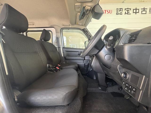 ハイゼットカーゴクルーズターボ９インチディスプレイオーディオ　バックカメラ　スマートインナーミラー　フロント席パワーウィンドウ　プッシュスタートスイッチ　キーフリーシステム　マニュアルエアコン　アイドリングストップ機能（奈良県）の中古車