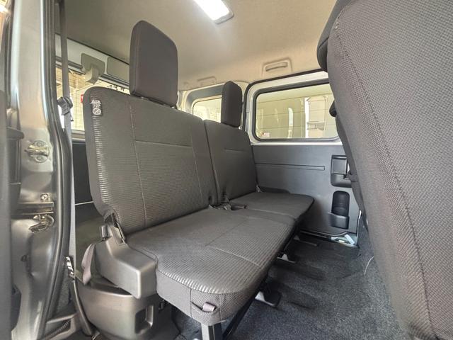 ハイゼットカーゴクルーズターボ９インチディスプレイオーディオ　バックカメラ　スマートインナーミラー　フロント席パワーウィンドウ　プッシュスタートスイッチ　キーフリーシステム　マニュアルエアコン　アイドリングストップ機能（奈良県）の中古車