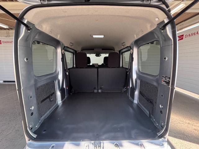ハイゼットカーゴクルーズターボ９インチディスプレイオーディオ　バックカメラ　スマートインナーミラー　フロント席パワーウィンドウ　プッシュスタートスイッチ　キーフリーシステム　マニュアルエアコン　アイドリングストップ機能（奈良県）の中古車
