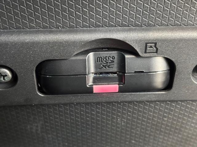 タントカスタムＲＳナビゲーション　パノラマモニター　ドライブレコーダー　ＴＶコントロール　ＥＴＣ車載器　両側電動スライドドア　フロントシートヒーター　プッシュスタートスイッチ　キーフリーシステム　アルミホイール（奈良県）の中古車