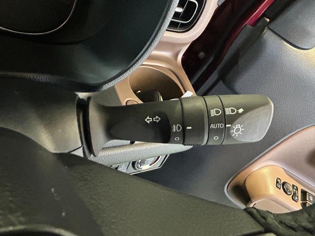 ムーヴキャンバスセオリーＧナビ　ドラレコ　衝突被害軽減ブレーキ　コ−ナ−センサ−　両側電動スライドドア　プッシュボタンスタ−ト　アイドリングストップ機能　シ−トヒ−タ−　バックカメラ　ＬＥＤヘッドライト　電動パーキング（奈良県）の中古車