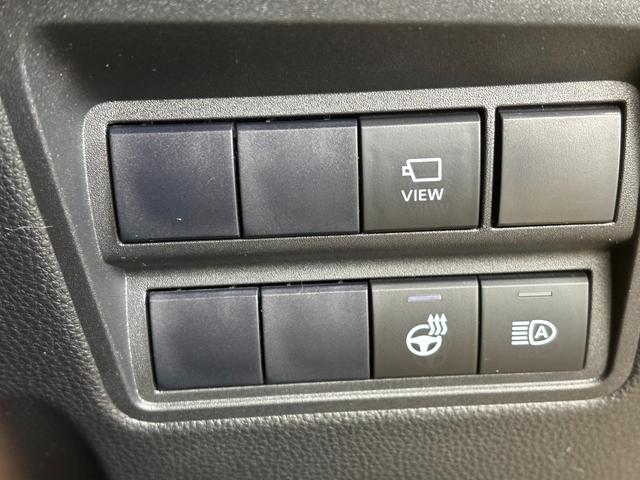 ヤリスクロスＺナビゲーション　パノラマモニター　ドライブレコーダー　ＥＴＣ車載器　運転席パワーシート　電動パーキングブレーキ　フロントシートヒーター　プッシュスタートスイッチ　キーフリーシステム　アルミホイール（奈良県）の中古車