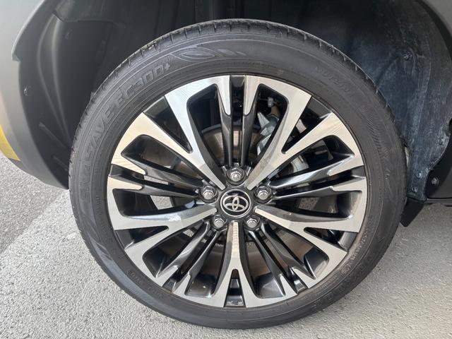 ヤリスクロスＺナビゲーション　パノラマモニター　ドライブレコーダー　ＥＴＣ車載器　運転席パワーシート　電動パーキングブレーキ　フロントシートヒーター　プッシュスタートスイッチ　キーフリーシステム　アルミホイール（奈良県）の中古車