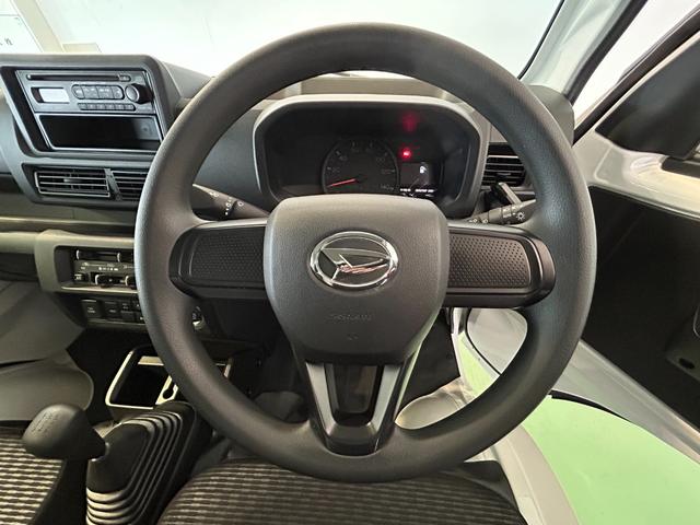 ハイゼットトラックEXTMT 4WD コ−ナ−センサ− アイドリングストップ機能 衝突被害軽減ブレーキ プッシュボタンスタ−ト(奈良県)の中古車