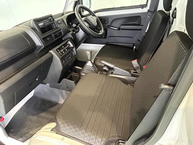 ハイゼットトラックEXTMT 4WD コ−ナ−センサ− アイドリングストップ機能 衝突被害軽減ブレーキ プッシュボタンスタ−ト(奈良県)の中古車