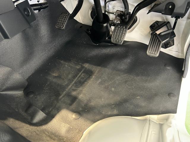 ハイゼットトラックEXTMT 4WD コ−ナ−センサ− アイドリングストップ機能 衝突被害軽減ブレーキ プッシュボタンスタ−ト(奈良県)の中古車