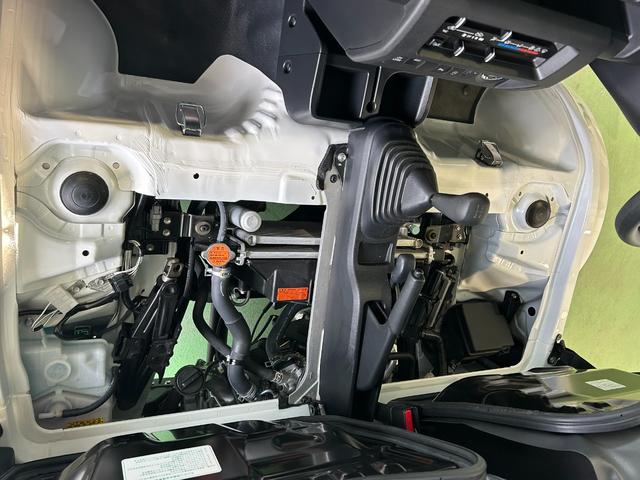 ハイゼットトラックEXTMT 4WD コ−ナ−センサ− アイドリングストップ機能 衝突被害軽減ブレーキ プッシュボタンスタ−ト(奈良県)の中古車