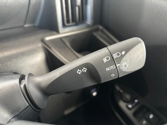 タントＬ９インチディスプレイオーディオ　バックカメラ　ドライブレコーダー　電動格納式ドアミラー　プッシュスタートスイッチ　アイドリングストップ機能　キーフリーシステム　オートエアコン　両側手動スライドドア（奈良県）の中古車