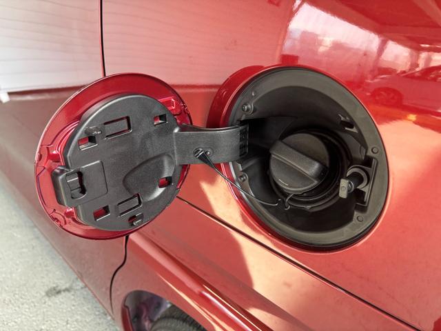 タントＸナビゲーション取付時バックカメラ対応　電動パーキングブレーキ　フロントシートヒーター　オートエアコン　電動格納式ドアミラー　プッシュスタートスイッチ　アイドリングストップ機能　キーフリーシステム（奈良県）の中古車