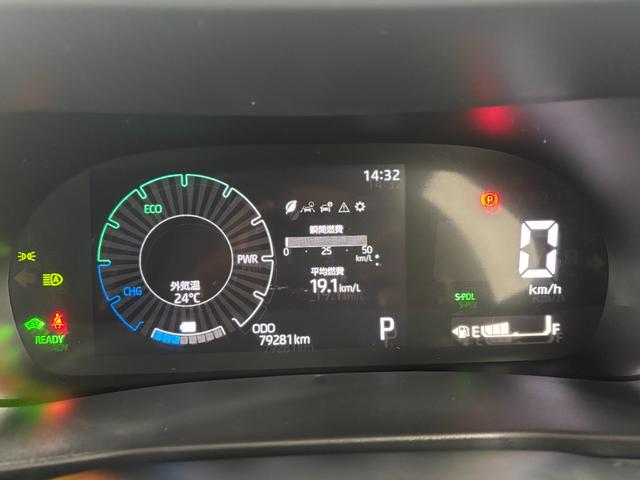 ロッキープレミアムＧ　ＨＥＶ９インチディスプレイオーディオ　バックカメラ　ドライブレコーダー　ＥＴＣ車載器　電動パーキングブレーキ　フロントシートヒーター　オートエアコン　アルミホイール　アイドリングストップ機能　キーフリー（奈良県）の中古車