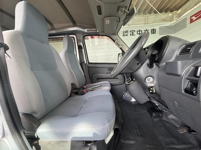 ハイゼットカーゴＤＸＡＭ／ＦＭラジオチューナー　マニュアルエアコン　パワーウィンドウ　キーレスエントリーシステム（奈良県）の中古車