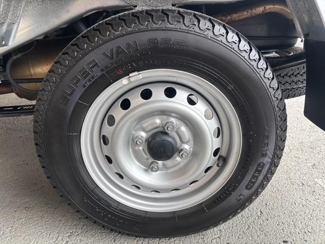 ハイゼットトラックエクストラSAIIItCD/ラジオチューナー マニュアルエアコン パワーウィンドウ オートライト コーナーセンサー 荷台作業灯 キーレスエントリーシステム(奈良県)の中古車