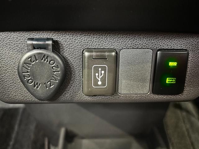 ミライースＸ　リミテッドＳＡIIIナビゲーション　バックカメラ　ＴＶコントロール　マニュアルエアコン　電動格納式ドアミラー　パワーウィンドウ　キーレスエントリーシステム　コーナーセンサー（奈良県）の中古車