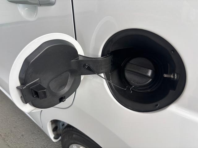 ムーヴXリミテッドII SAIIIナビゲーション バックカメラ ETC車載器 オートエアコン 運転席シートヒーター 電動格納式ドアミラー プッシュスタートスイッチ キーフリーシステム アルミホイール アイドリングストップ機能(奈良県)の中古車