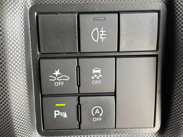 ロッキーＧナビゲーション　バックカメラ　ドライブレコーダー　ＴＶコントロール　電格ドアミラー　ＬＥＤヘッドランプ　キーフリーシステム　電動パーキングブレーキ　プッシュスタートスイッチ　アルミホイール（奈良県）の中古車