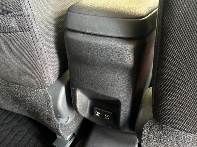 ロッキーＧナビゲーション　バックカメラ　ドライブレコーダー　ＴＶコントロール　電格ドアミラー　ＬＥＤヘッドランプ　キーフリーシステム　電動パーキングブレーキ　プッシュスタートスイッチ　アルミホイール（奈良県）の中古車