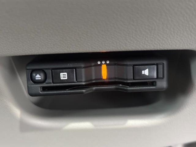 ムーヴＬ　ＳＡIIIナビゲーション　ＥＴＣ車載器　マニュアルエアコン　電動格納式ドアミラー　パワーウィンドウ　アイドリングストップ機能　キーレスエントリーシステム（奈良県）の中古車