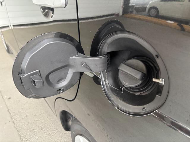 ムーヴＬ　ＳＡIIIナビゲーション　ＥＴＣ車載器　マニュアルエアコン　電動格納式ドアミラー　パワーウィンドウ　アイドリングストップ機能　キーレスエントリーシステム（奈良県）の中古車