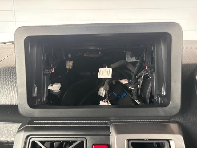 タフトＧ　クロムベンチャーナビ取付時バックカメラ対応　電動パーキングブレーキ　フロントシートヒーター　オートエアコン　電動格納式ドアミラー　パワーウィンドウ　プッシュスタートスイッチ　キーフリーシステム　アルミホイール（奈良県）の中古車