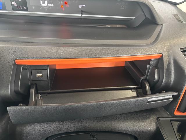 タントファンクロスターボナビゲーション　バックカメラ　電動パーキングブレーキ　両側電動スライドドア　アルミホイール　プッシュスタートスイッチ　キーフリーシステム　オートエアコン　電動格納式ドアミラー　アイドリングストップ機能（奈良県）の中古車