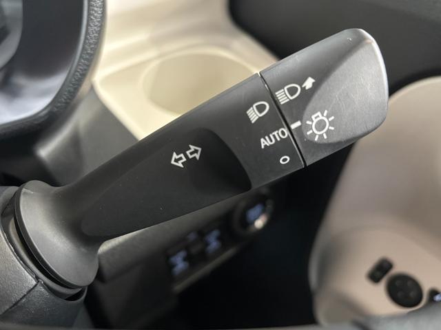 ムーヴキャンバスストライプスＸＣＤ／ラジオチューナー　前後ドライブレコーダー　両側電動スライドドア　電動格納式ドアミラー　オートエアコン　プッシュスタートスイッチ　キーフリーシステム　アイドリングストップ機能（奈良県）の中古車