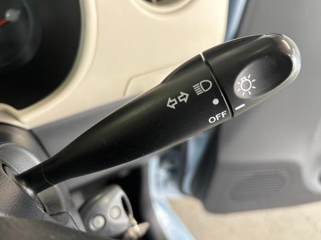 ミラココアココアＬＣＤ／ラジオチューナー　電動格納式ドアミラー　パワーウィンドウ　マニュアルエアコン　アイドリングストップ機能　キーレスエントリーシステム（奈良県）の中古車