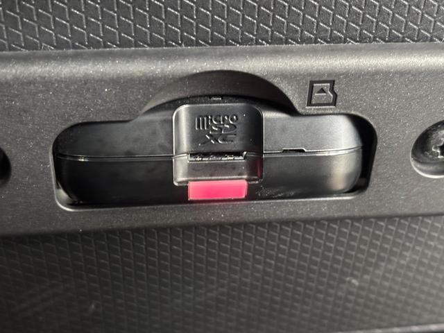 タントカスタムＸスタイルセレクションＲ車　ナビゲーション　バックカメラ　ドライブレコーダー　ＥＴＣ車載器　ＴＶコントロール　フロントシートヒーター　両側電動スライドドア　電動格納式ドアミラー　プッシュスタートスイッチ　キーフリーシステム（奈良県）の中古車