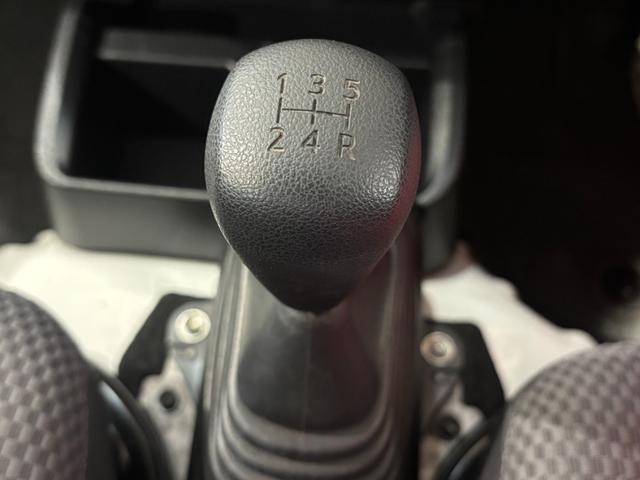 ハイゼットトラックジャンボＳＡIIIｔＭＴ車　４ＷＤ　マニュアルエアコン　パワーウィンドウ　荷台作業灯　キーレスエントリーシステム（奈良県）の中古車