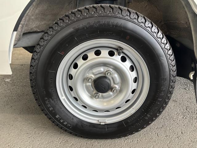 ハイゼットトラックジャンボＳＡIIIｔＭＴ車　４ＷＤ　マニュアルエアコン　パワーウィンドウ　荷台作業灯　キーレスエントリーシステム（奈良県）の中古車