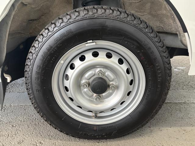 ハイゼットトラックジャンボＳＡIIIｔＭＴ車　４ＷＤ　マニュアルエアコン　パワーウィンドウ　荷台作業灯　キーレスエントリーシステム（奈良県）の中古車
