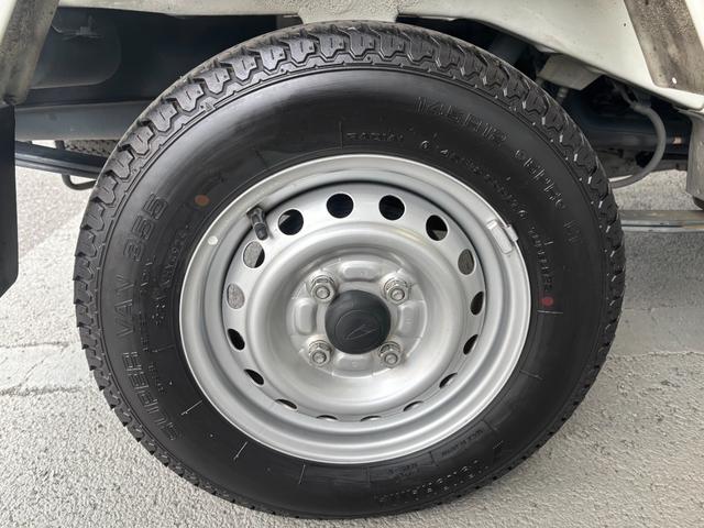 ハイゼットトラックジャンボＳＡIIIｔＭＴ車　４ＷＤ　マニュアルエアコン　パワーウィンドウ　荷台作業灯　キーレスエントリーシステム（奈良県）の中古車