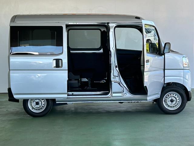 ハイゼットカーゴＤＸＡＭ／ＦＭラジオチューナー　衝突被害軽減ブレーキ　コ−ナ−センサ−　アイドリングストップ機能　両側スライドドア（奈良県）の中古車