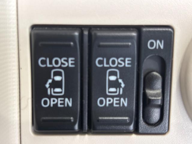 ムーヴキャンバスＸリミテッドメイクアップ　ＳＡIIナビゲーション　バックカメラ　両側電動スライドドア　ＥＴＣ車載器　オートエアコン　電動格納式ドアミラー　パワーウィンドウ　プッシュスタートスイッチ　キーフリーシステム　アイドリングストップ機能（奈良県）の中古車