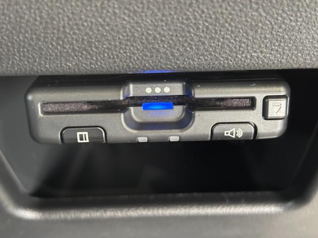 ムーヴキャンバスＸリミテッドメイクアップ　ＳＡIIナビゲーション　バックカメラ　両側電動スライドドア　ＥＴＣ車載器　オートエアコン　電動格納式ドアミラー　パワーウィンドウ　プッシュスタートスイッチ　キーフリーシステム　アイドリングストップ機能（奈良県）の中古車