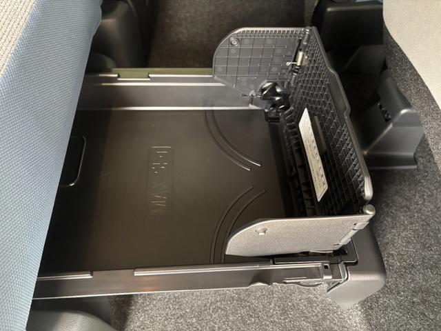 ムーヴキャンバスストライプスGナビゲーション バックカメラ ドライブレコーダー フロントシートヒーター 電動パーキングブレーキ 両側電動スライドドア 電動格納式ドアミラー アイドリングストップ機能 キーフリーシステム(奈良県)の中古車