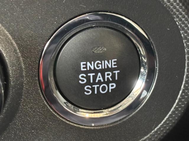 ロッキープレミアムＧナビゲーション　パノラマモニター　ドライブレコーダー　ＥＴＣ車載器　ＴＶコントロール　デジタルインナーミラー　電動パーキングブレーキ　アルミホイール　プッシュスタートスイッチ　キーフリーシステム（奈良県）の中古車
