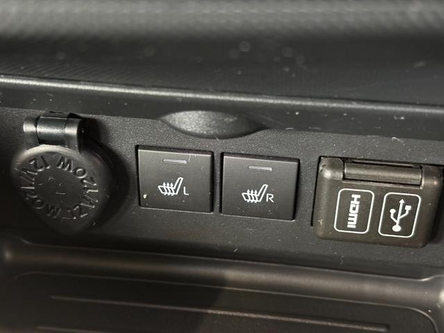 ロッキープレミアムＧナビゲーション　パノラマモニター　ドライブレコーダー　ＥＴＣ車載器　ＴＶコントロール　デジタルインナーミラー　電動パーキングブレーキ　アルミホイール　プッシュスタートスイッチ　キーフリーシステム（奈良県）の中古車