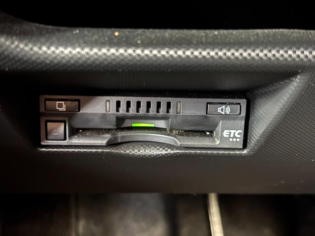 ライズＧナビゲーション　パノラマモニター　ＥＴＣ車載器　ドライブレコーダー　電動格納式ドアミラー　パワーウィンドウ　プッシュスタートスイッチ　キーフリーシステム　アルミホイール　アイドリングストップ機能（奈良県）の中古車