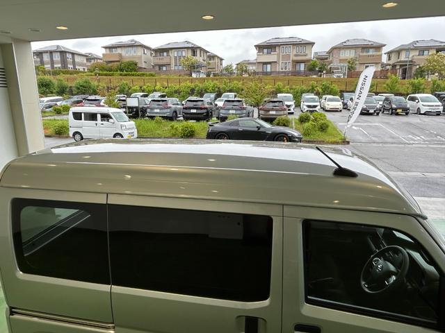 ハイゼットカーゴＤＸディスプレイオーディオ　衝突被害軽減ブレーキ　コ−ナ−センサ−　アイドリングストップ機能　両側スライドドア　バックカメラ（奈良県）の中古車