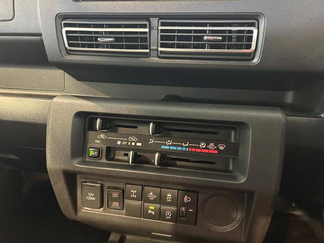 ハイゼットトラックスタンダード 農用スペシャル4WD AM/FMラジオチューナー 衝突被害軽減ブレーキ コ−ナ−センサ− アイドリングストップ機能 荷台ライト(奈良県)の中古車