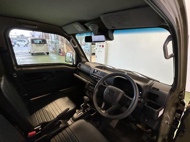 ハイゼットトラックスタンダード 農用スペシャル4WD AM/FMラジオチューナー 衝突被害軽減ブレーキ コ−ナ−センサ− アイドリングストップ機能 荷台ライト(奈良県)の中古車
